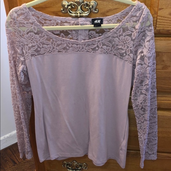 H&M Tops - 💕pretty pink H&M top💕 accepting offers!